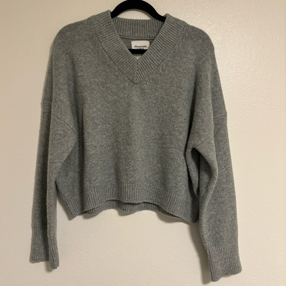 Abercrombie Women’s Sweater